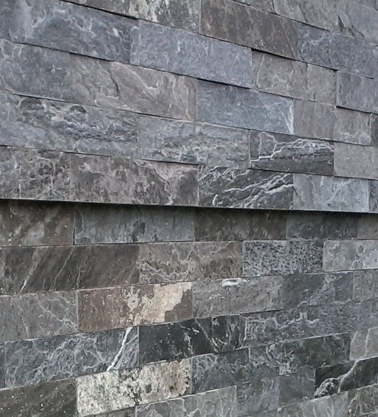 Aplicações em muros e correção de imperfeições – Arte em Pedra